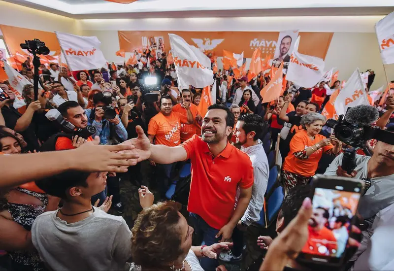 Maynez-portada
