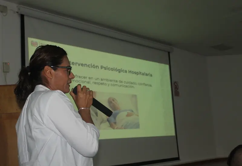 capacitacion_humanizacion_sanitaria_apoyo_emocional