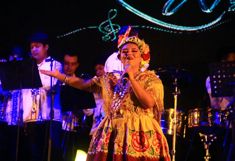 cantante_oaxaqueña_nylzher