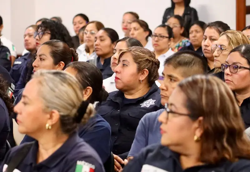 mujeres-policia3