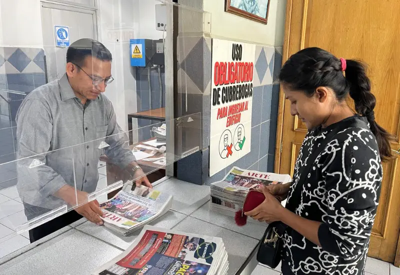 noticias_regala_edicion_impresa_voceadores