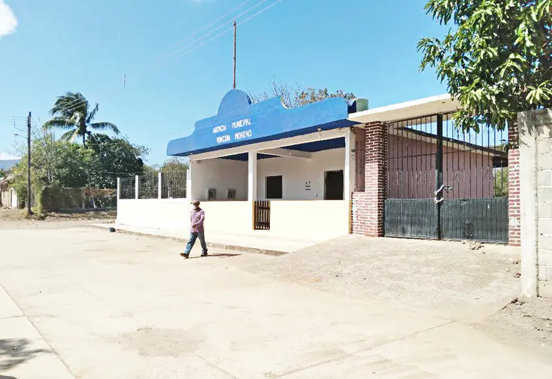 Luego de varios meses en conflicto, el cabildo de Tehuantepec, decidió remover del cargo a Santiago López.