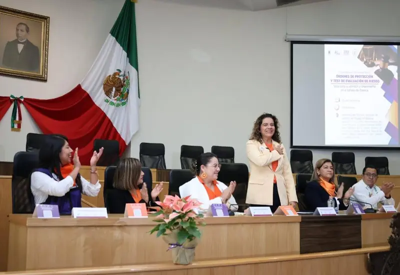 La guía busca fortalecer las herramientas legales para salvaguardar la vida de las mujeres.