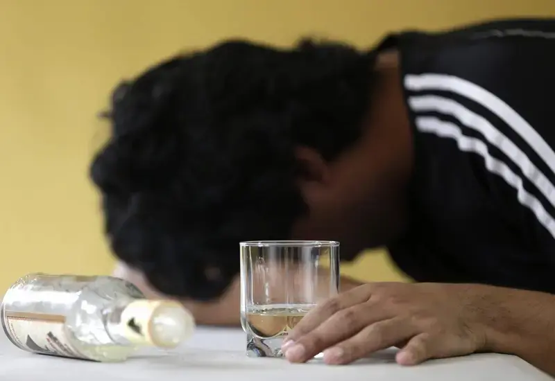 alcoholismo_incurable_progresivo_mortal