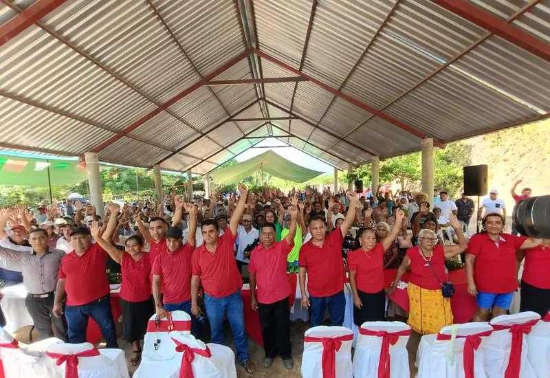 Hace seis meses que comuneros de este lugar eligieron en asamblea a sus nuevos representantes.