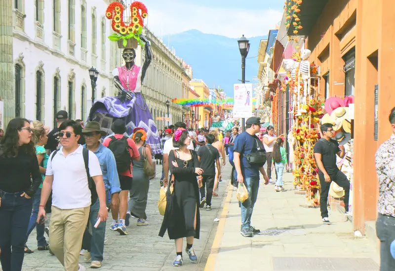En el mismo periodo, el estado tuvo una afluencia turística de 6 millones 138 mil 68 personas, de los cuales el 95.35 por ciento son nacionales y el 4.56 extranjeros.