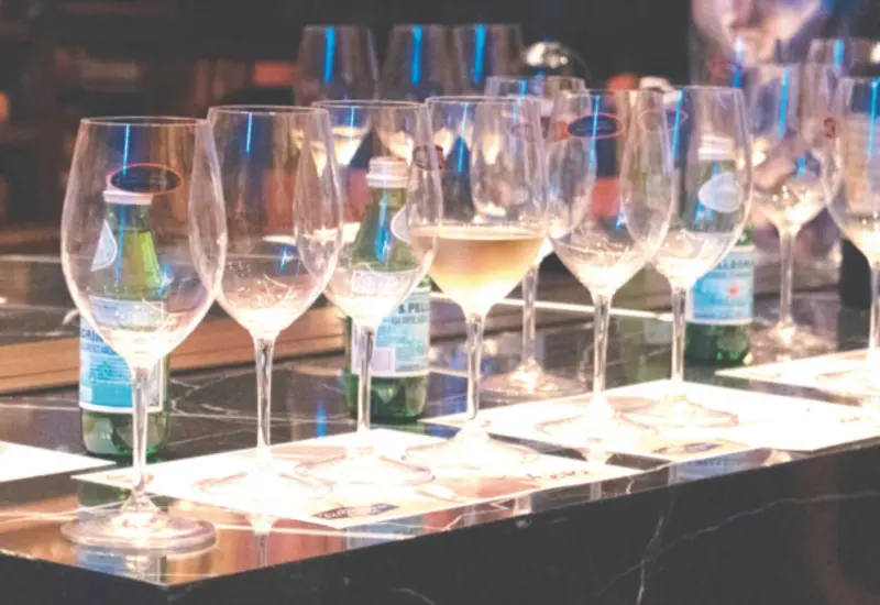 Más de 10 expositores de vino tanto nacional como internacional en el emblemático Centro Gastronómico de Oaxaca.