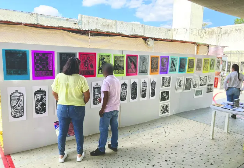 Presentan exposición con obras realizadas por PPL.