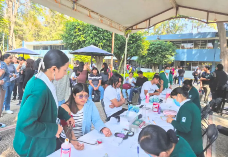 Acercan programa Chequeo PrevenIMSS.