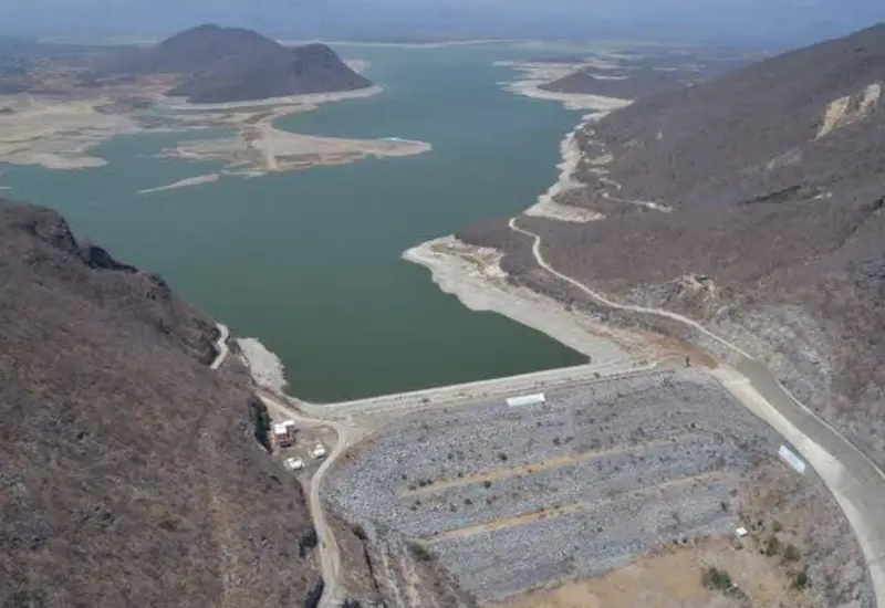 La presa Benito Juárez, ubicada en Jalapa del Marqués, se encuentra al cien por ciento de su capacidad.