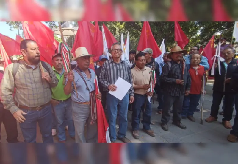 Los manifestantes demandaron que los programas para atender demandas fueron cancelados por el INPLAN.