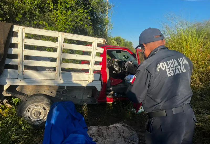 Elementos de la Policía Vial Estatal tomaron conocimiento del percance.