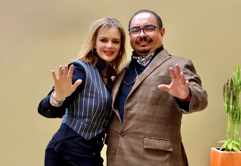 Enrique Millán es conocido como Kike Millán, el famoso encantador de mentes. 