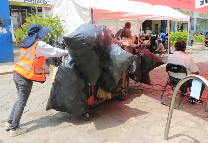 Los gobiernos municipales de Oaxaca carecen de programas de manejo de desechos adecuados.