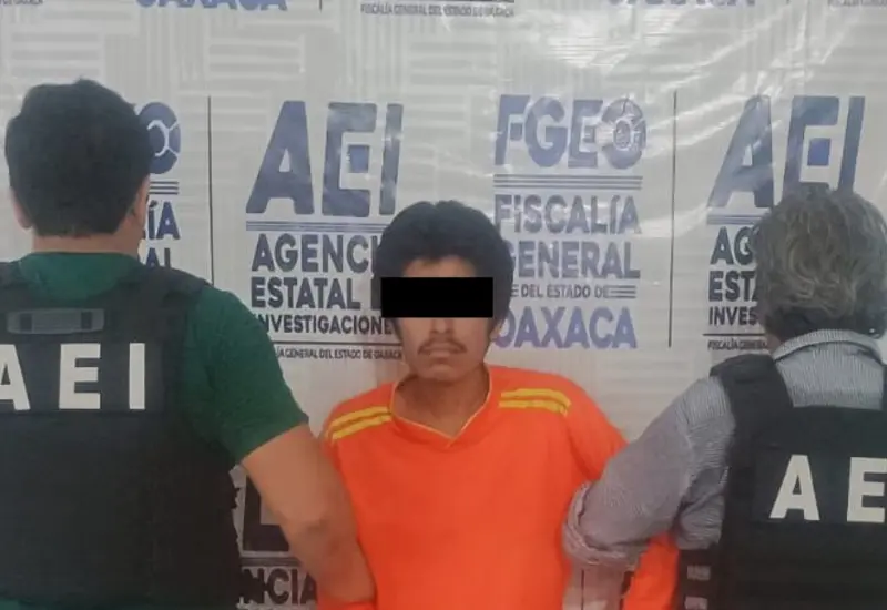 Omar Otilio fue llevado ante el juez acusado de la muerte de su mamá.