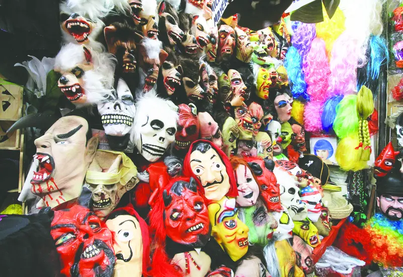 mascaras_xtranjeras_se_imponen_dia_muertos 
