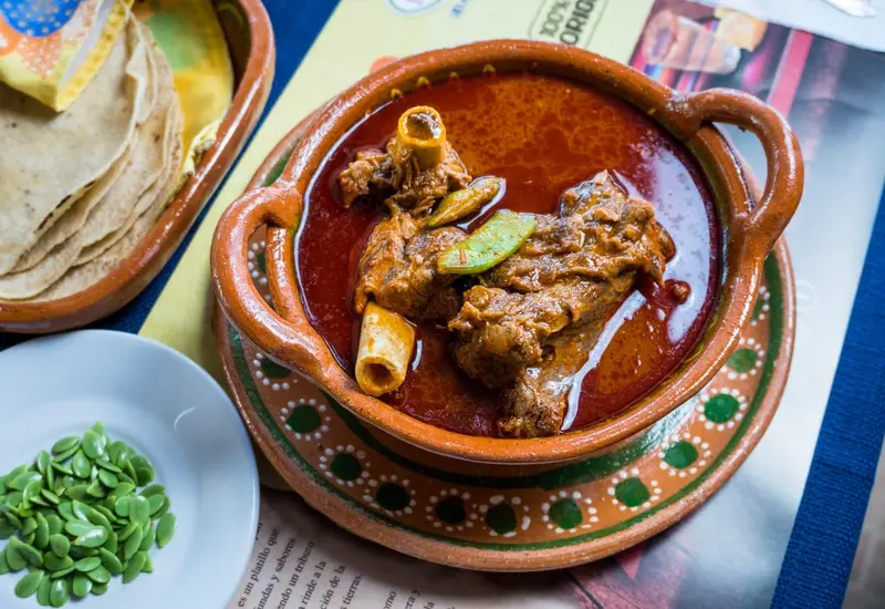 mole-cadenas-oaxaca-puebla