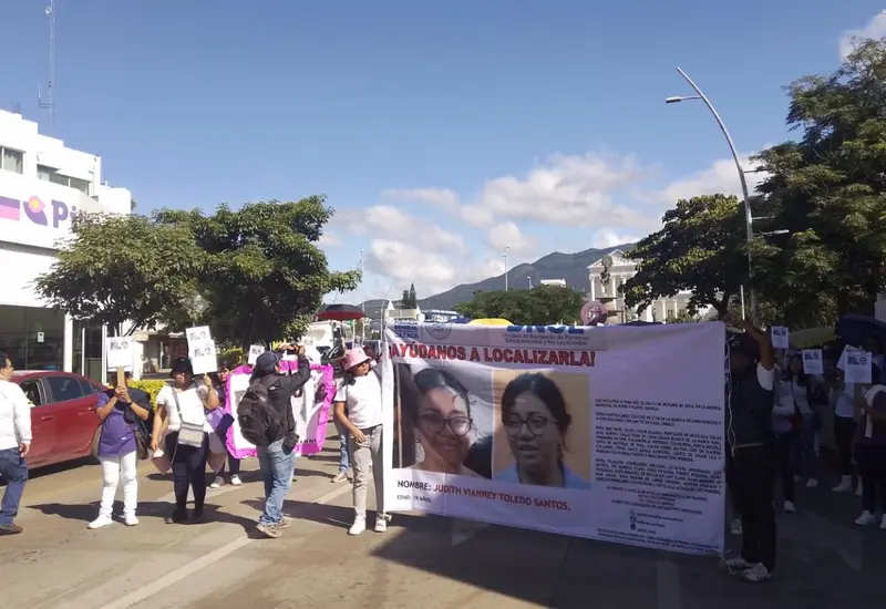 Familiares y amistades de Judith Vianey Toledo Santos exigen su búsqueda y pronta localización con vida.