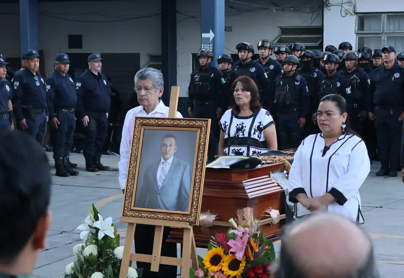 HOMENAJE1 2