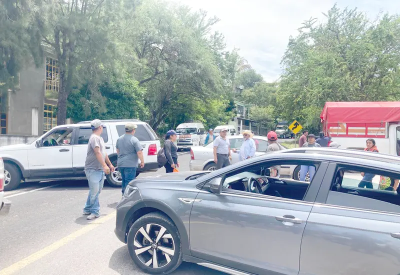 bloqueo_vecinos_carretera