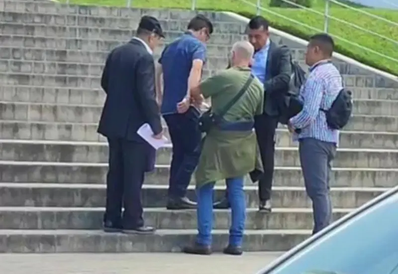 policia_oaxaca_detenido