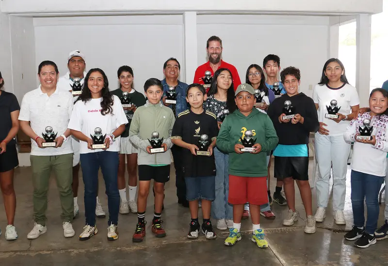 Campeones y finalistas.