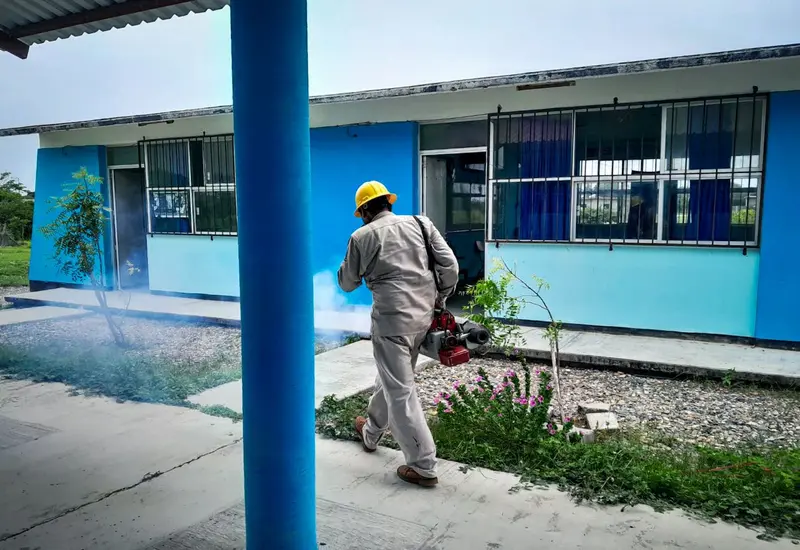 Personal de salud asiste a la capacitación del Programa de Vectores para reforzar la estrategia de prevención contra dengue, zika y chikungunya.