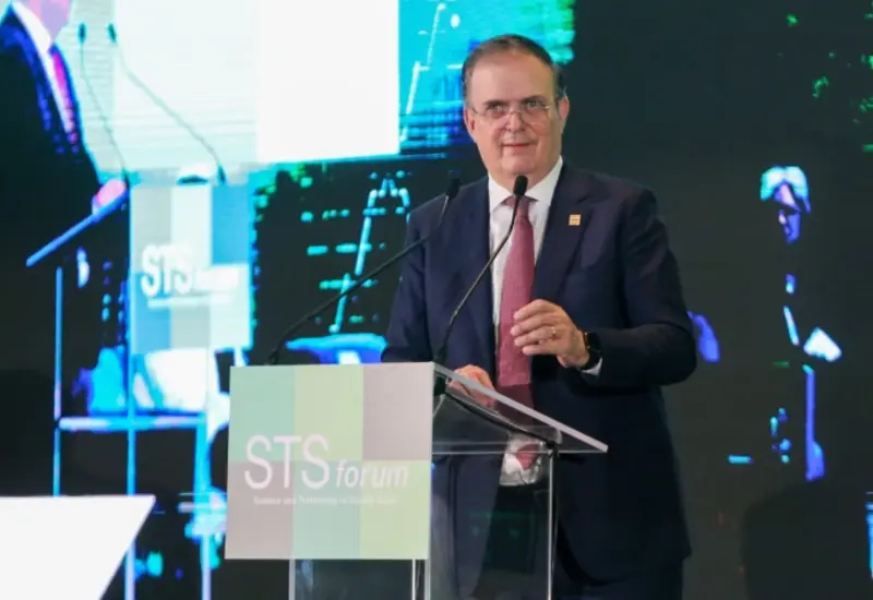 Marcelo Ebrard durante la presentación del plan del consejo para aumentar la inversión y la innovación del sector privado en México.