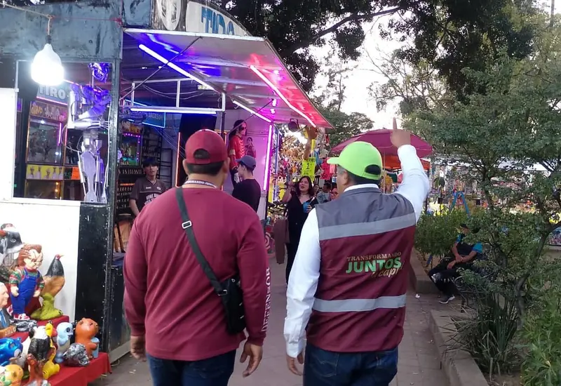 Autoridades implementan un operativo decembrino para garantizar el orden y la seguridad en el Centro Histórico de Oaxaca durante las fiestas de fin de año.