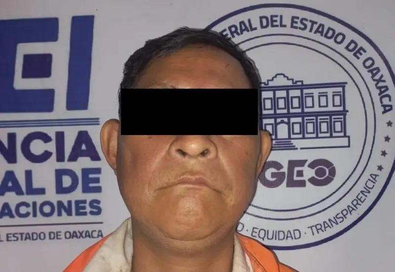 El presunto feminicida es presentado ante la autoridad judicial durante la audiencia en la que fue vinculado a proceso por el crimen.