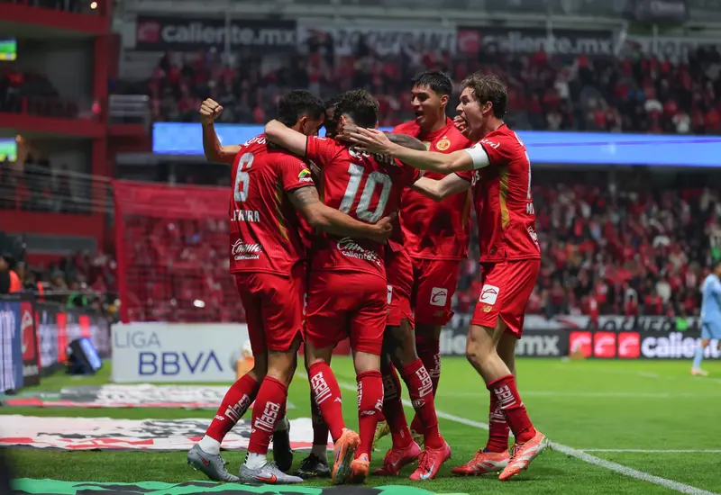 El equipo de fútbol Toluca se prepara para la final inédita, con el objetivo de refrendar su título de campeones.