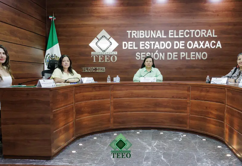 Fotografía del edificio del Tribunal Electoral del Estado de Oaxaca, institución que limitó el poder de los partidos en la revocación de mandato.