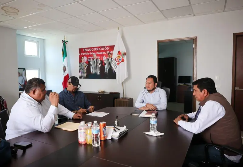La Universidad Pedagógica Nacional (UPN) 203 de Ixtepec, un pilar en la formación de docentes, se prepara para entregar títulos a sus egresados.