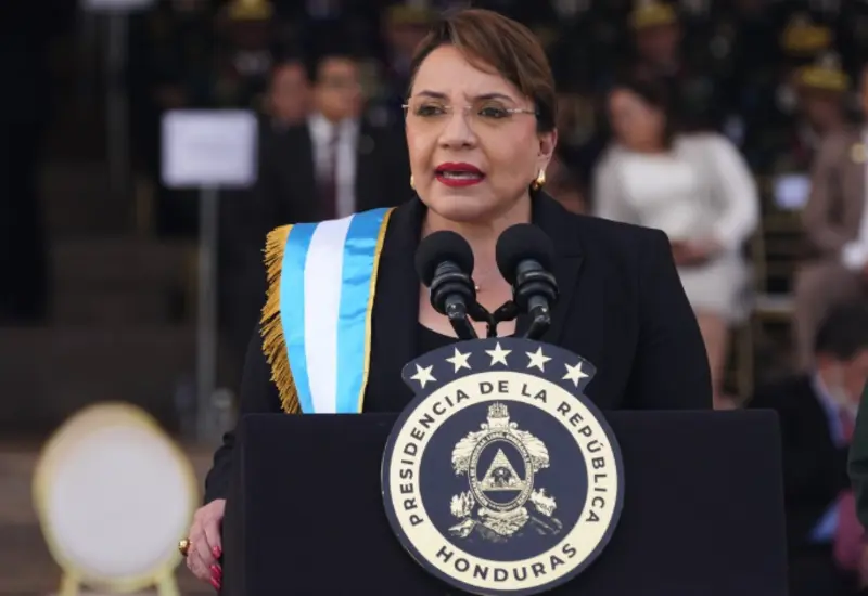 La presidenta de Honduras, Xiomara Castro, en una fotografía oficial relacionada con la denuncia por presunta injerencia de EU en elecciones.