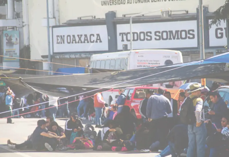 oaxaca_maestros_bloqueo