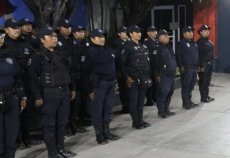 La población debe sentirse orgullosa de los policías de su comunidad.