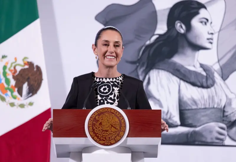 La Presidenta Claudia Sheinbaum Pardo aseguró que, como Jefa del Ejecutivo Federal, siempre defenderá al pueblo, a la soberanía y a la independencia de México.