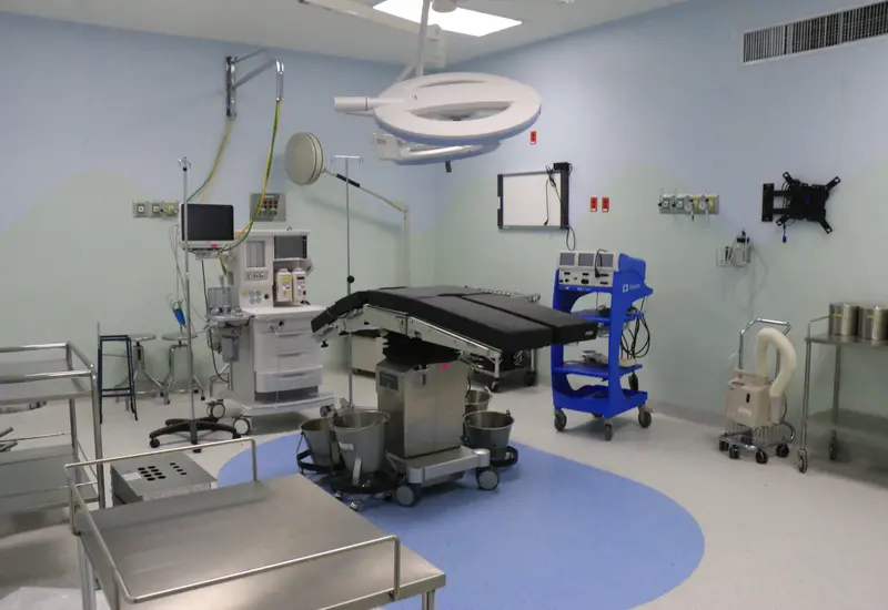 El Hospital de la Niñez Oaxaqueña presenta múltiples anomalías.