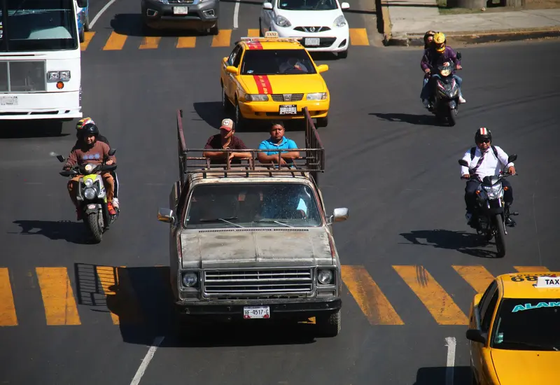 Destacan que en Oaxaca se registraron mil 395 colisiones de vehículos de motor durante el año 2023.