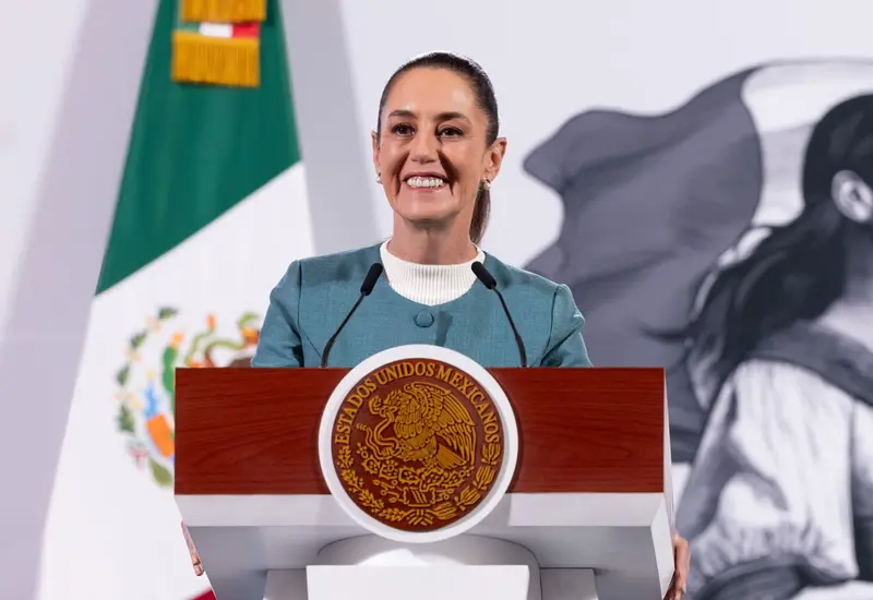 Reconocen en Amazon Web Services el liderazgo de la Presidenta de México al ser la primera mujer en ocupar este cargo en la historia del país.