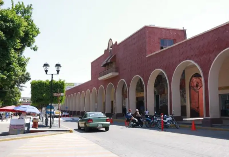 Coordinadora de vialidad es víctima de robo a mano armada.