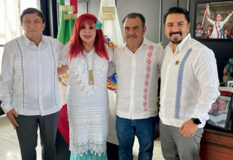 Recorriendo el país, el director general del INEA, Armando Contreras Castillo ha concretado seis alianzas estratégicas para atender a más de 800,000 personas.