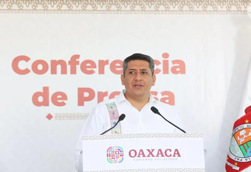 Fiscal de Oaxaca, Bernardo Rodríguez Alamilla.