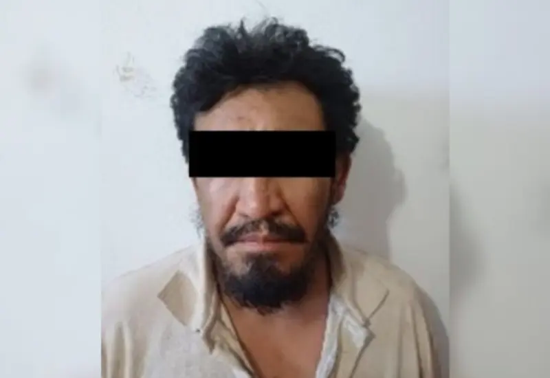 Carlos, alias “El Chilango” o “El hojalatero” fue detenido en Oaxaca y es acu- sado de cuatro secuestros en Veracruz.