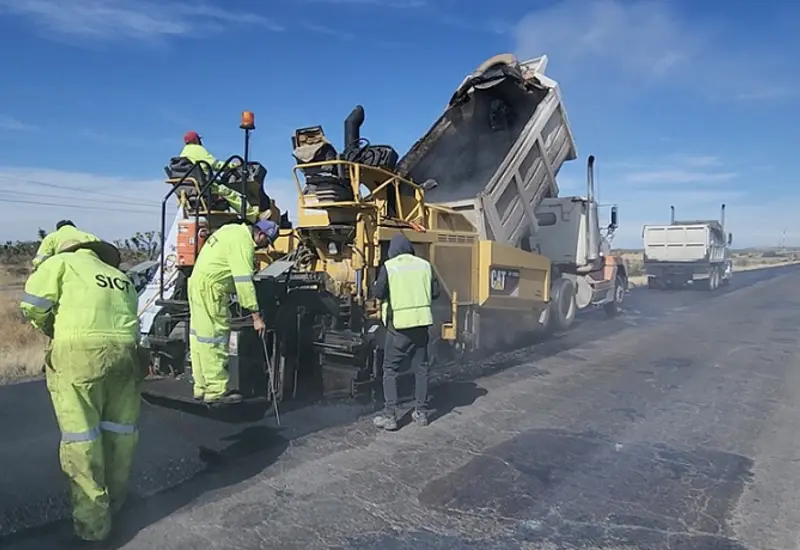 Programa Bachetón ha dado mantenimiento y conservación rutinaria a más de 29 mil 100 kilómetros de la red carretera federal libre.
