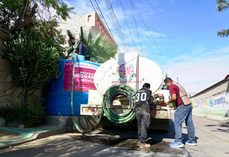 En total se instalarán 68 hidrantes, destacó el titular de SOAPA.