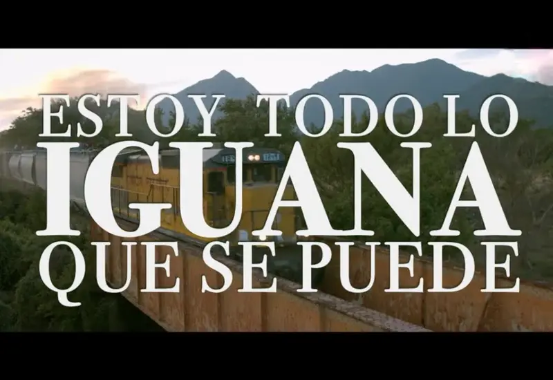 Julián Robles adaptó la obra teatral El Eclipse de Carlos Olmos, para la cinta ¡Estoy todo lo iguana que se puede!.
