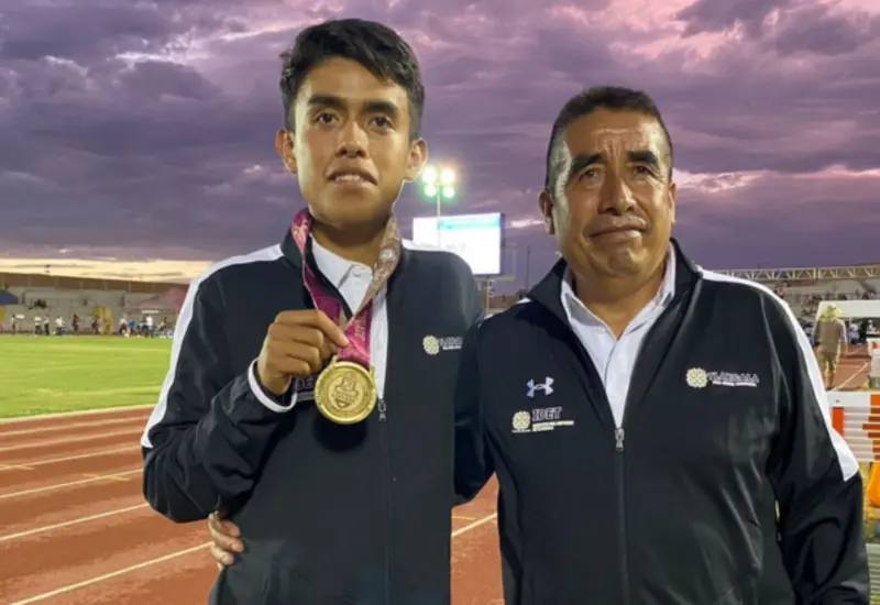 Su hijo Érick Salvador, quien ganó en Oaxaca el domingo pasado, ha sido bicampeón de Nacionales Conade.