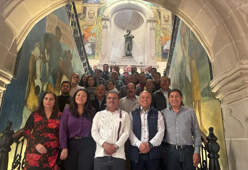 "Estamos dando pasos firmes para garantizar que todas las personas tengan acceso a la educación”. Armando Contreras Castillo