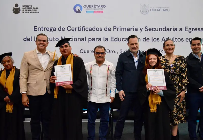 El evento fue encabezado por el gobernador del estado, Mauricio Kuri González, y el director general del INEA, Armando Contreras.